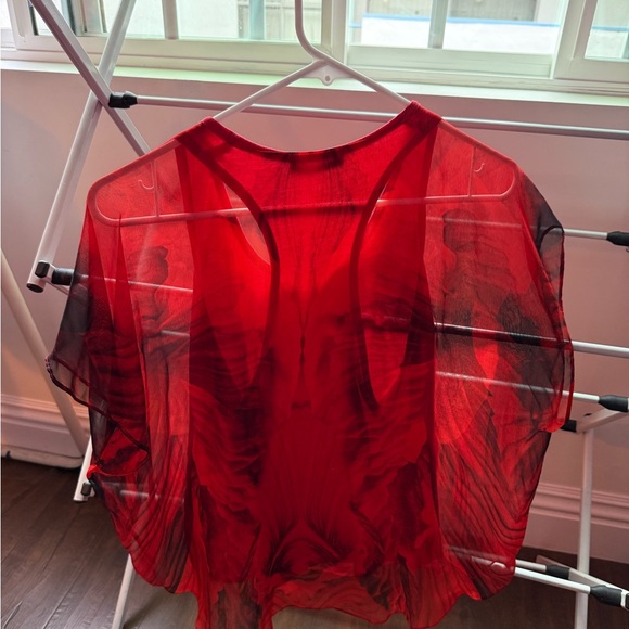 ALEXANDER MCQUEEN Elegant Red Sheer Top - Picture 3 of 4